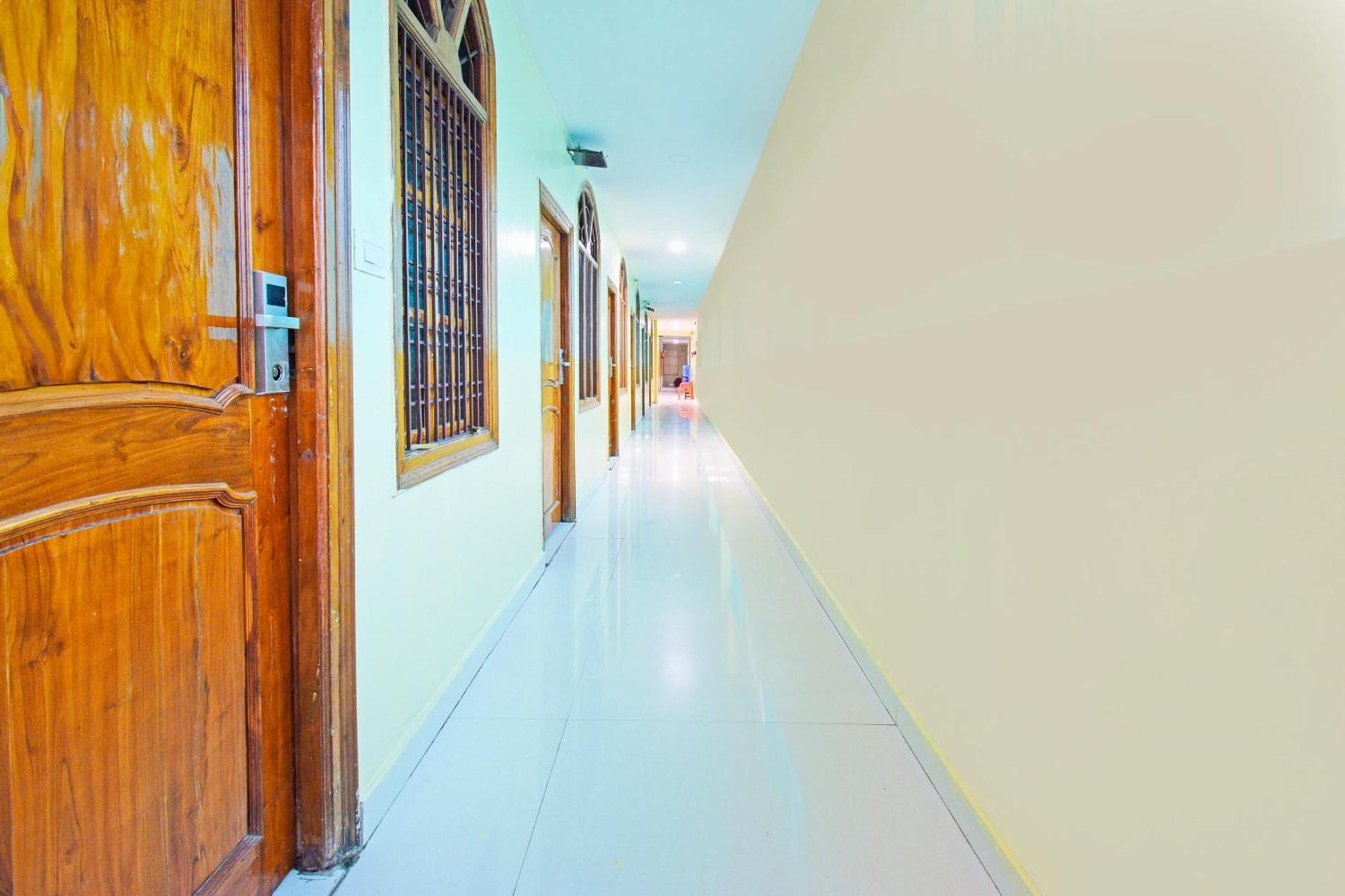 Super Townhouse Mancherial Mancherāl Εξωτερικό φωτογραφία