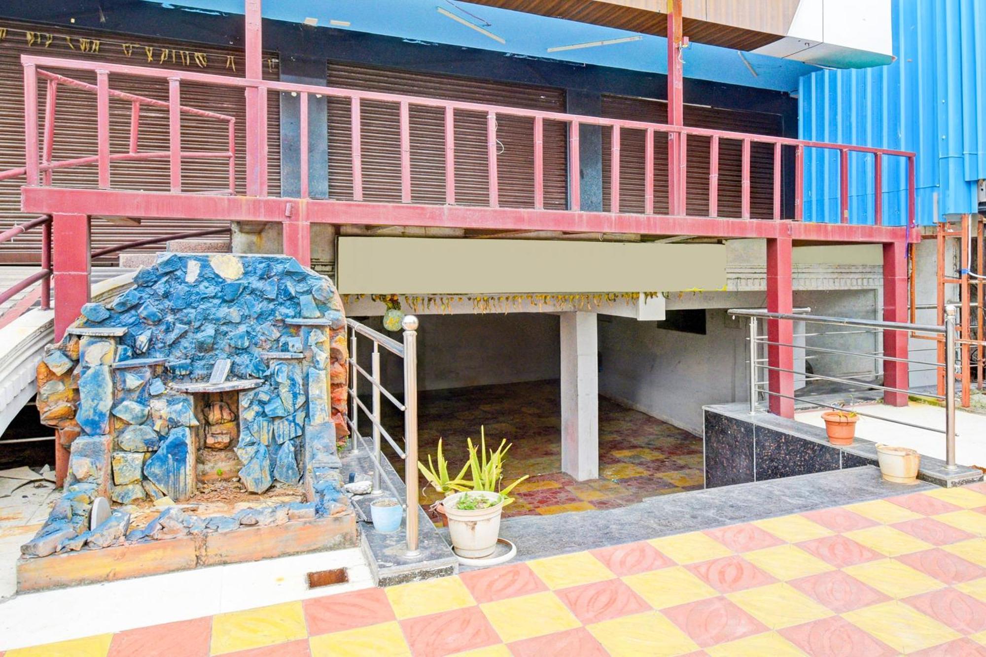 Super Townhouse Mancherial Mancherāl Εξωτερικό φωτογραφία